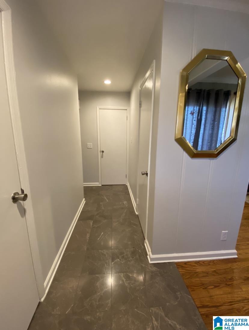 1130 Rhodes Street Anniston, AL 36206 - Photo 11 of 29