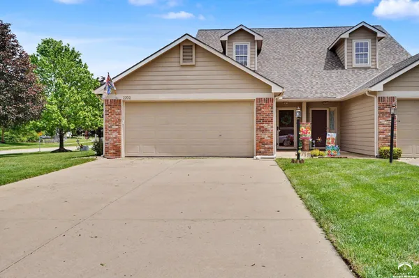 $307,900 | 2702 Coralberry Court, Lawrence, KS 66047