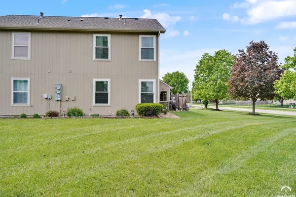 $307,900 | 2702 Coralberry Court, Lawrence, KS 66047