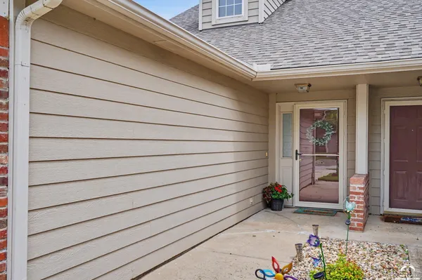 $307,900 | 2702 Coralberry Court, Lawrence, KS 66047