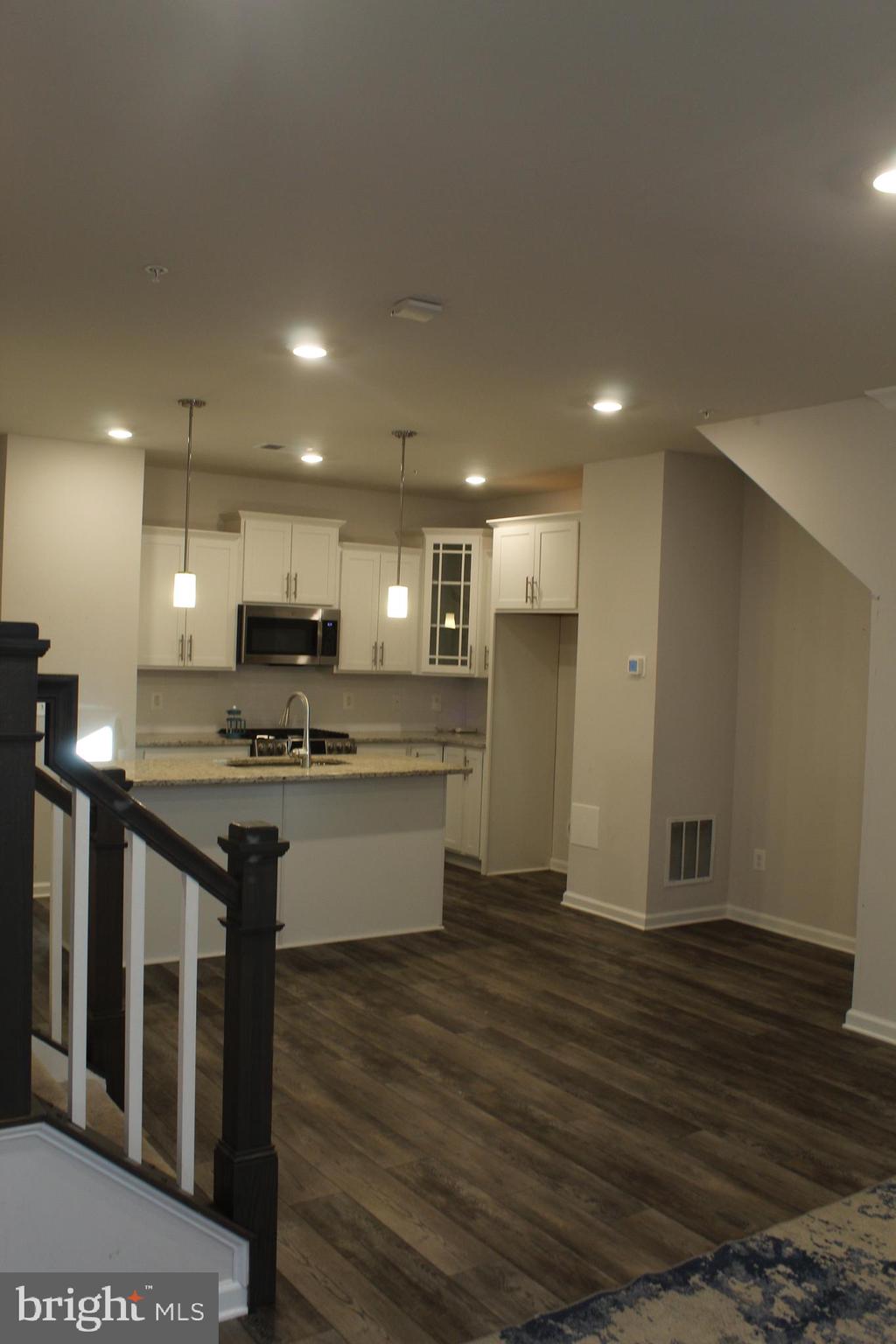 5926 Forum Square Frederick, MD 21703 - Photo 4 of 38