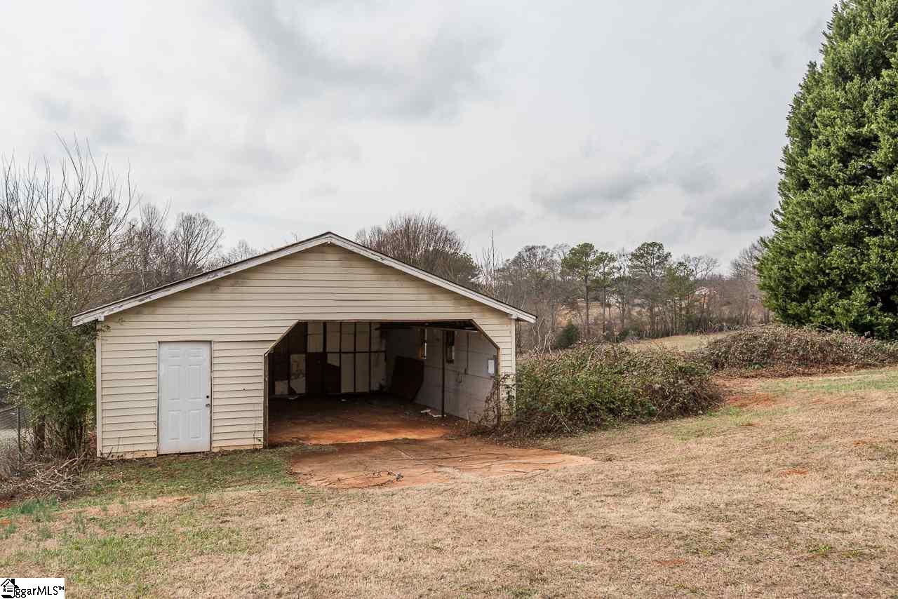445 Hammett Store Road Lyman, SC 29365 - Photo 18 of 18