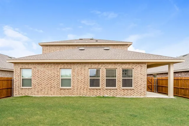 $2,695 | 446 Stuart Lane, Fate, TX 75189