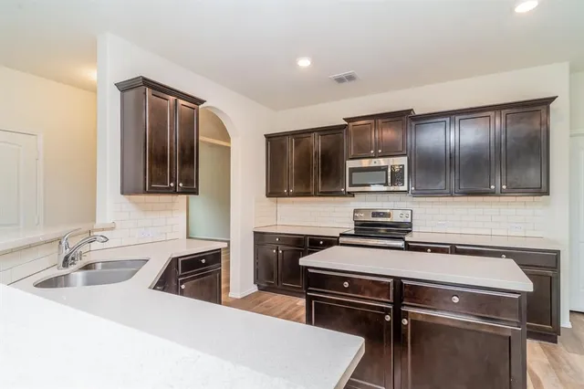 $2,695 | 446 Stuart Lane, Fate, TX 75189