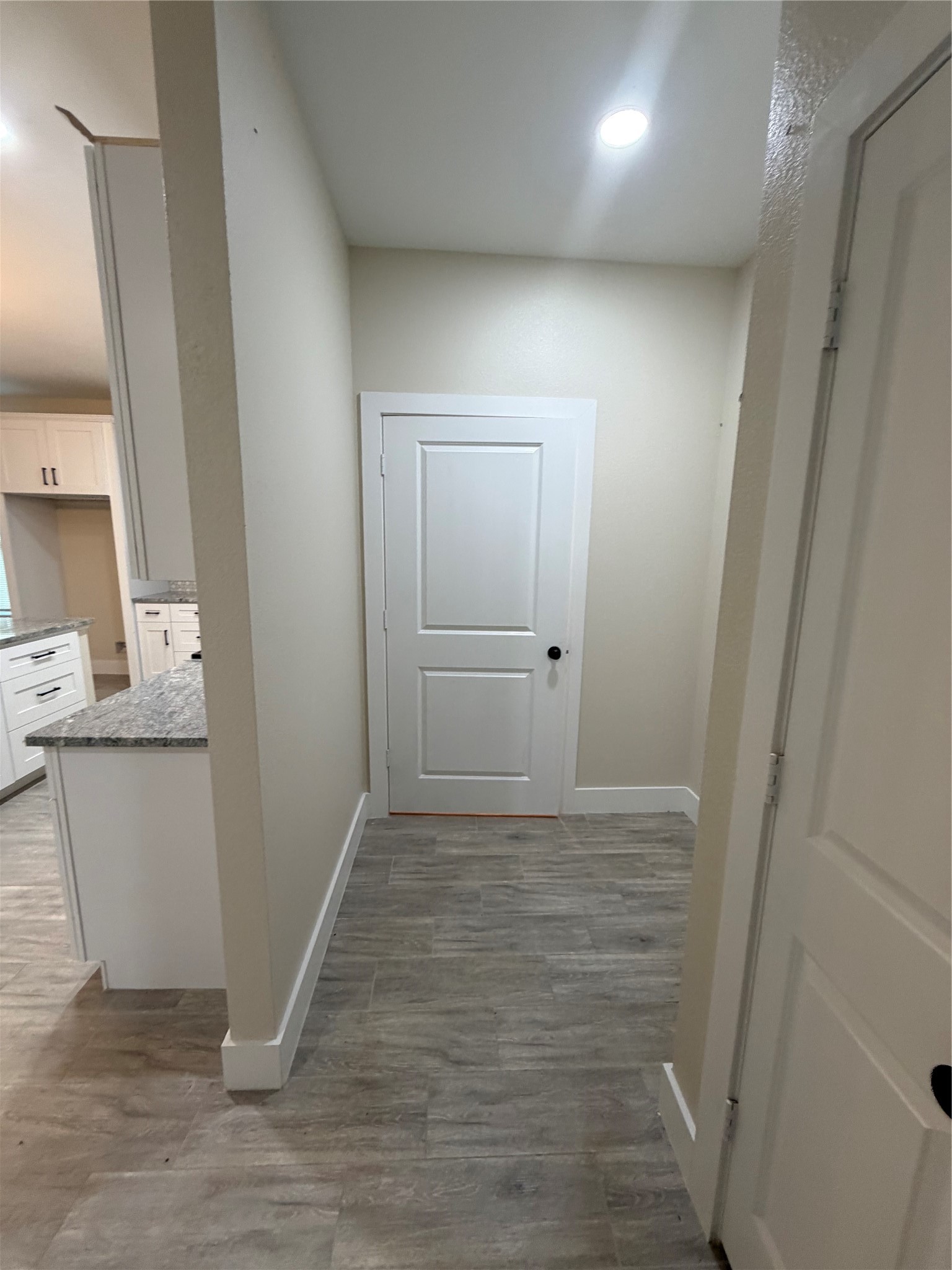 14893 Forest Castle Road Conroe, TX 77306 - Photo 10 of 29 Gallery Image 10