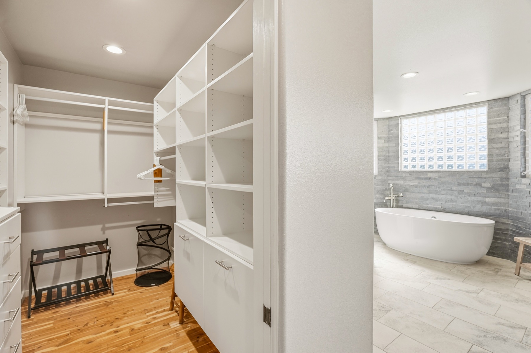 3564 Kaweonui Road Princeville, HI 96722 - Photo 20 of 30 a room with a cabinets and a window