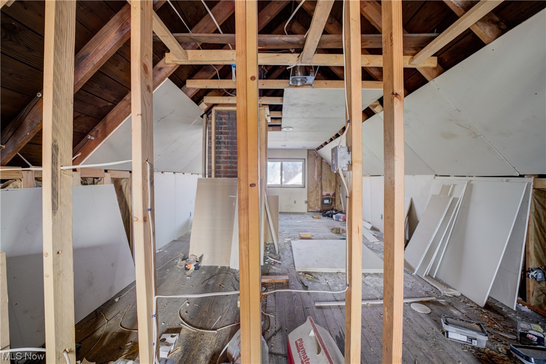 14202 Glenside Road Cleveland, OH 44110 - Photo 30 of 41 View of attic