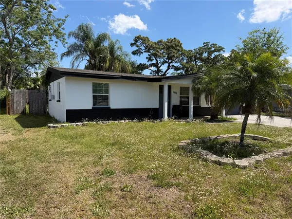 $1,900 | 6845 Carob Drive, New Port Richey, FL 34653