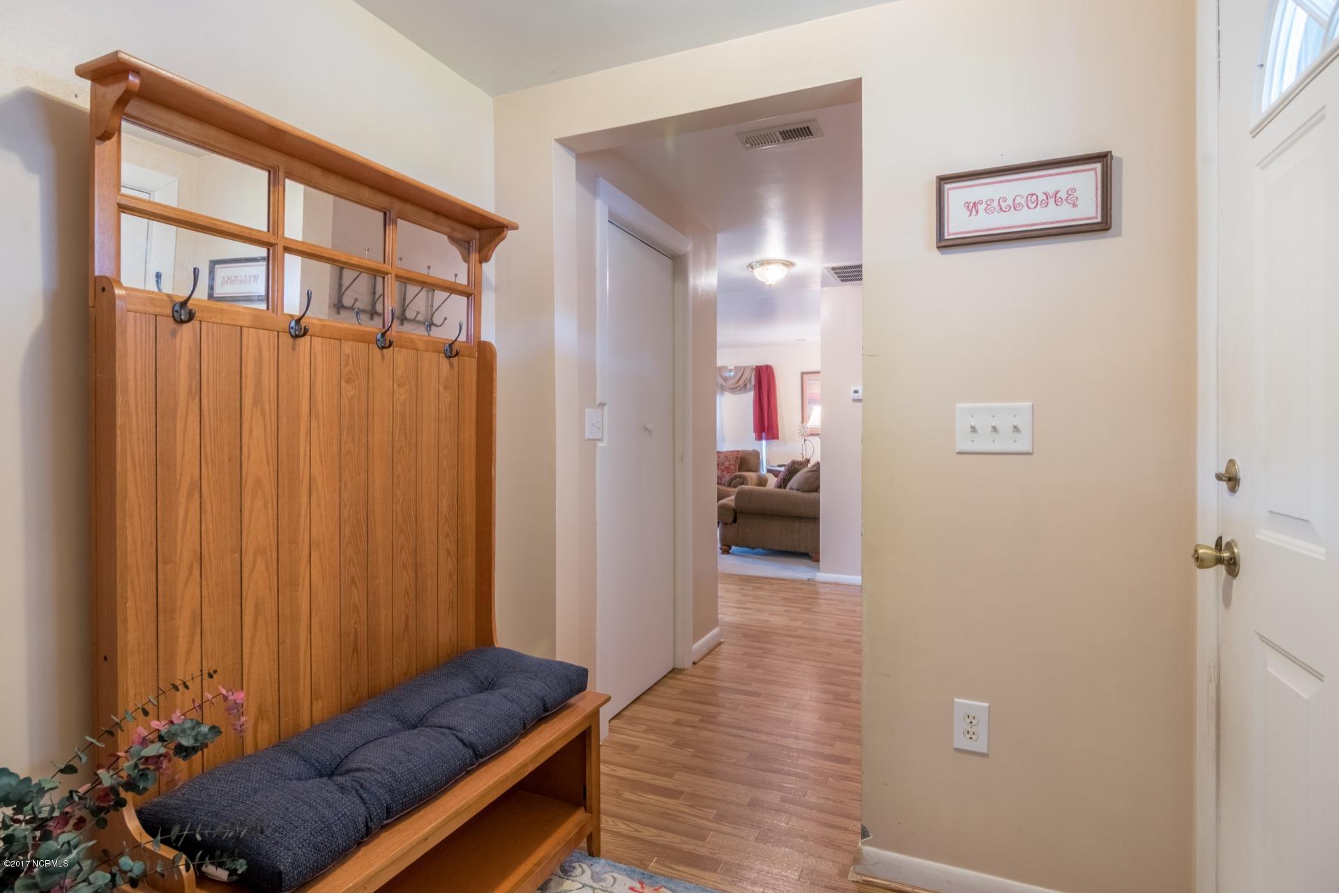 215 Ridgecrest Drive Chocowinity, NC 27817 - Photo 21 of 36 021
