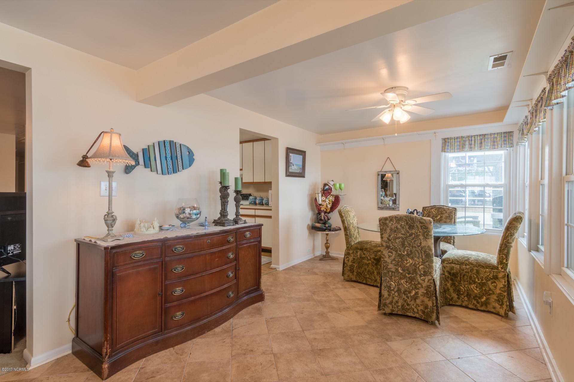 215 Ridgecrest Drive Chocowinity, NC 27817 - Photo 27 of 36 027