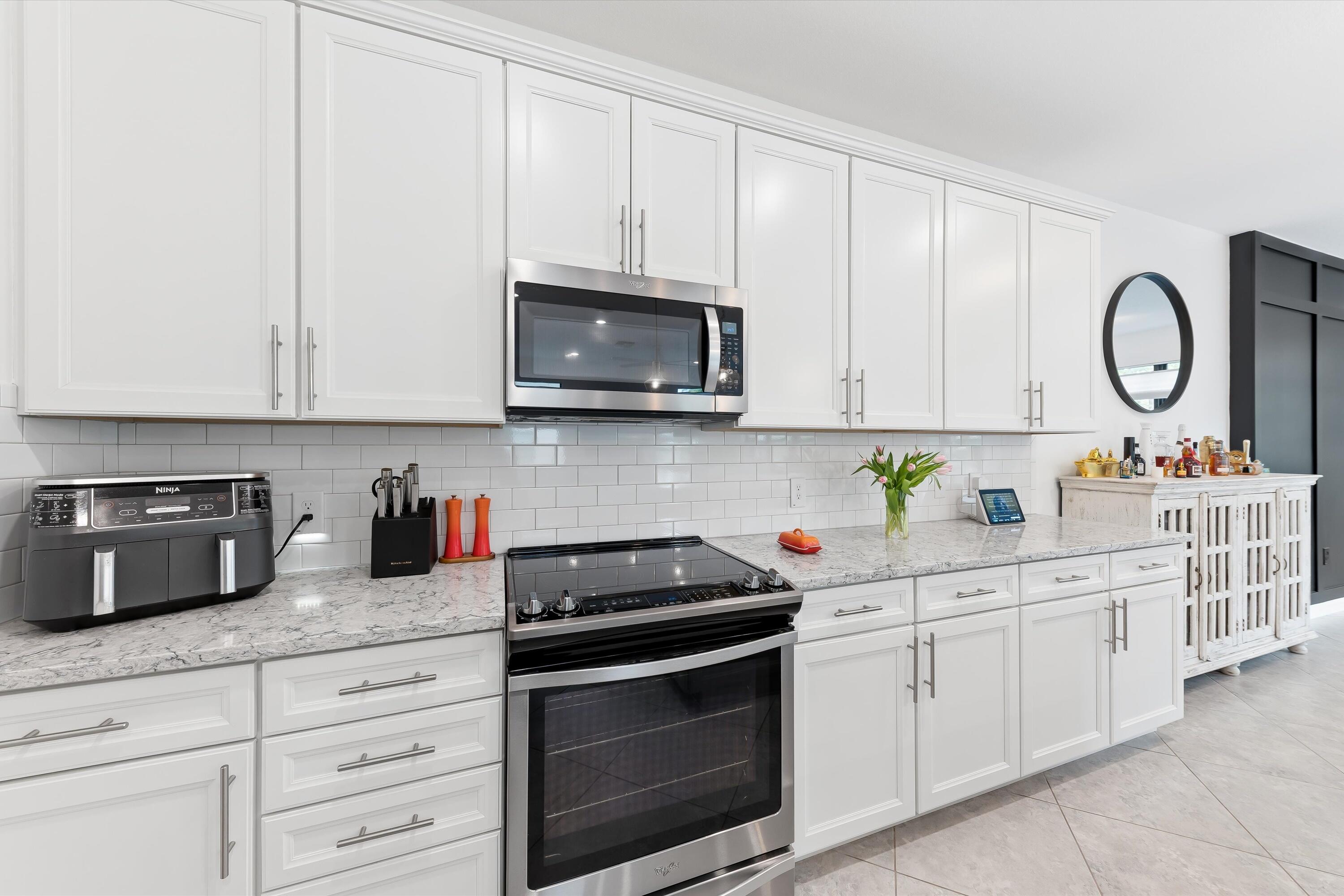 8289 Cadre Noir Road Lake Worth, FL 33467 - Photo 15 of 72 14-2012