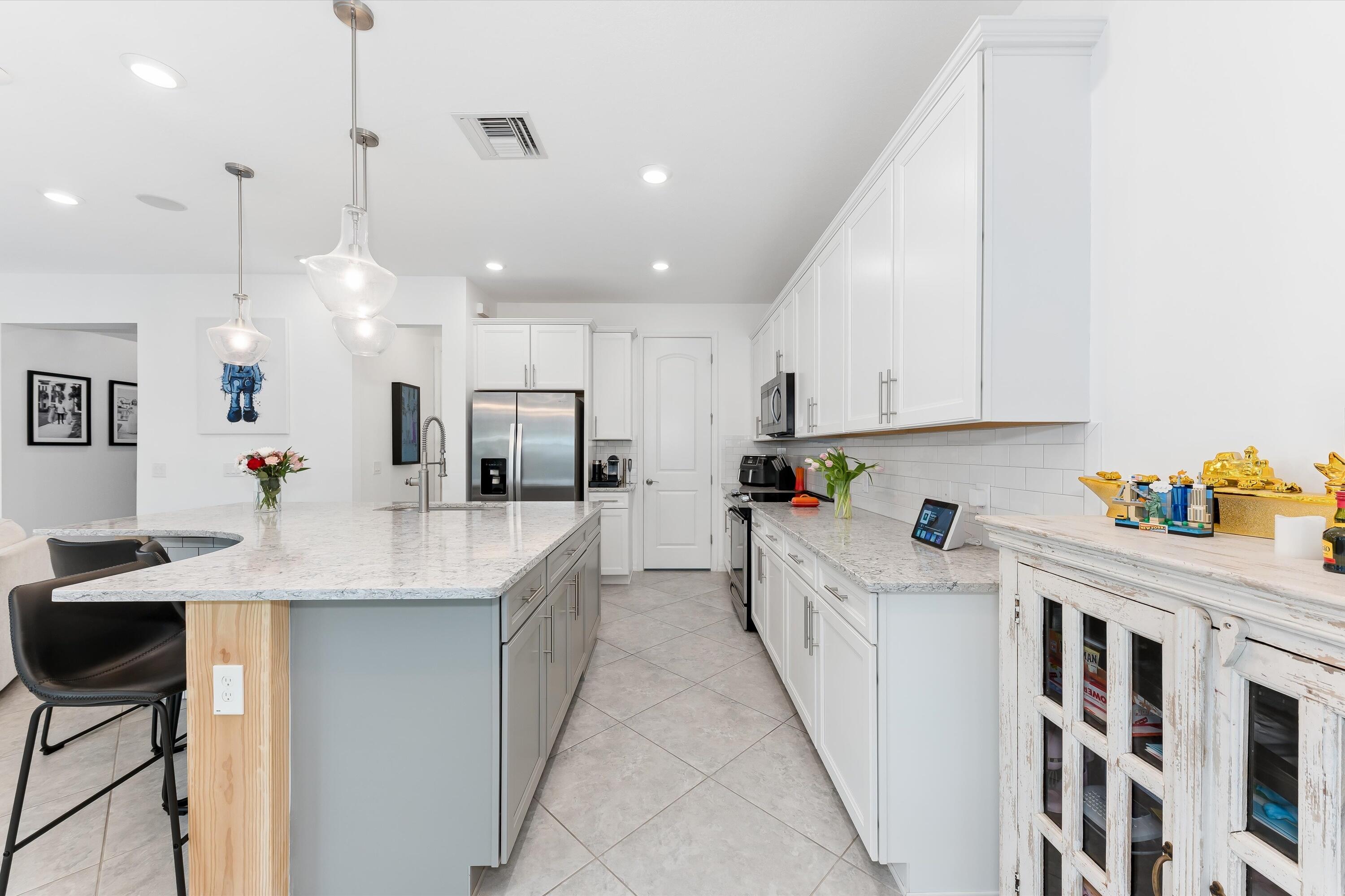 8289 Cadre Noir Road Lake Worth, FL 33467 - Photo 16 of 72 15-2013