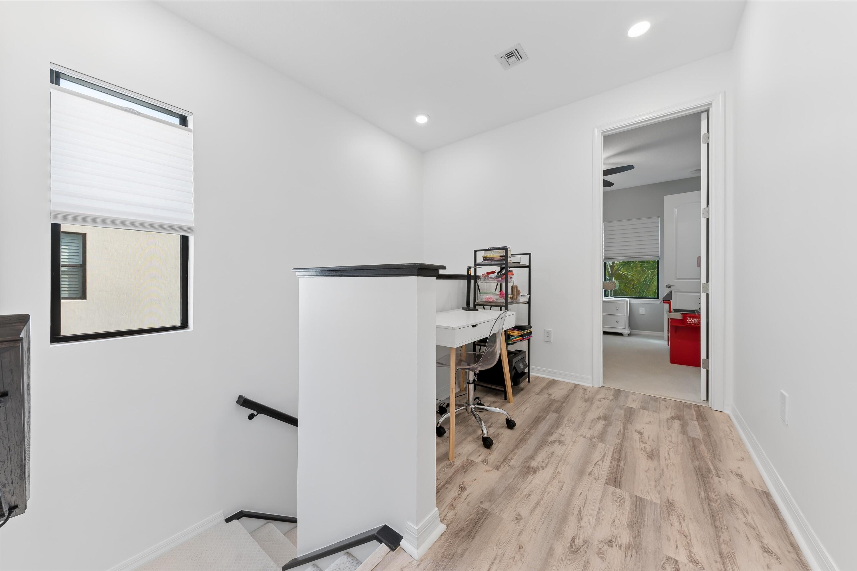 8289 Cadre Noir Road Lake Worth, FL 33467 - Photo 23 of 72 22-2020