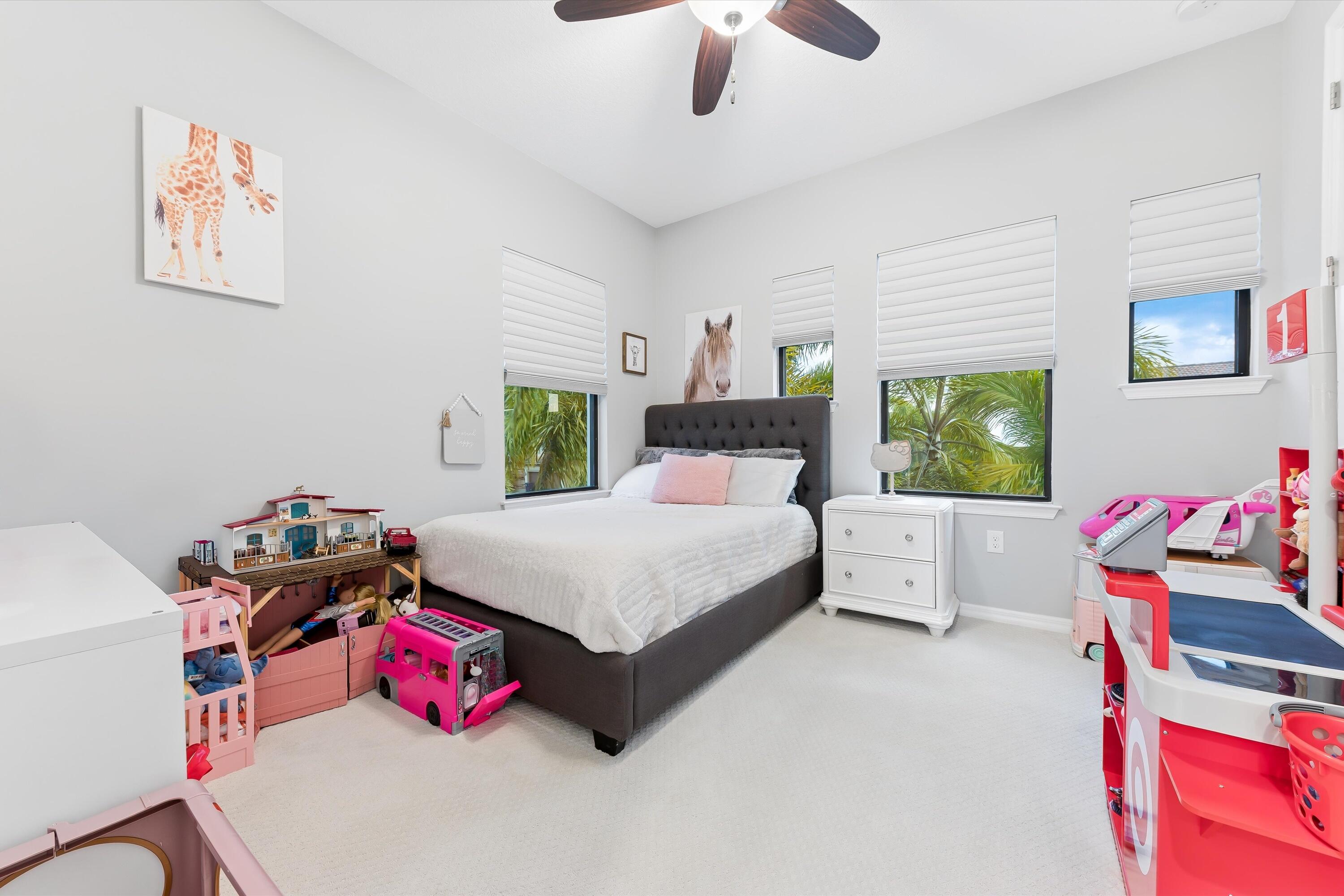 8289 Cadre Noir Road Lake Worth, FL 33467 - Photo 33 of 72 32-2031