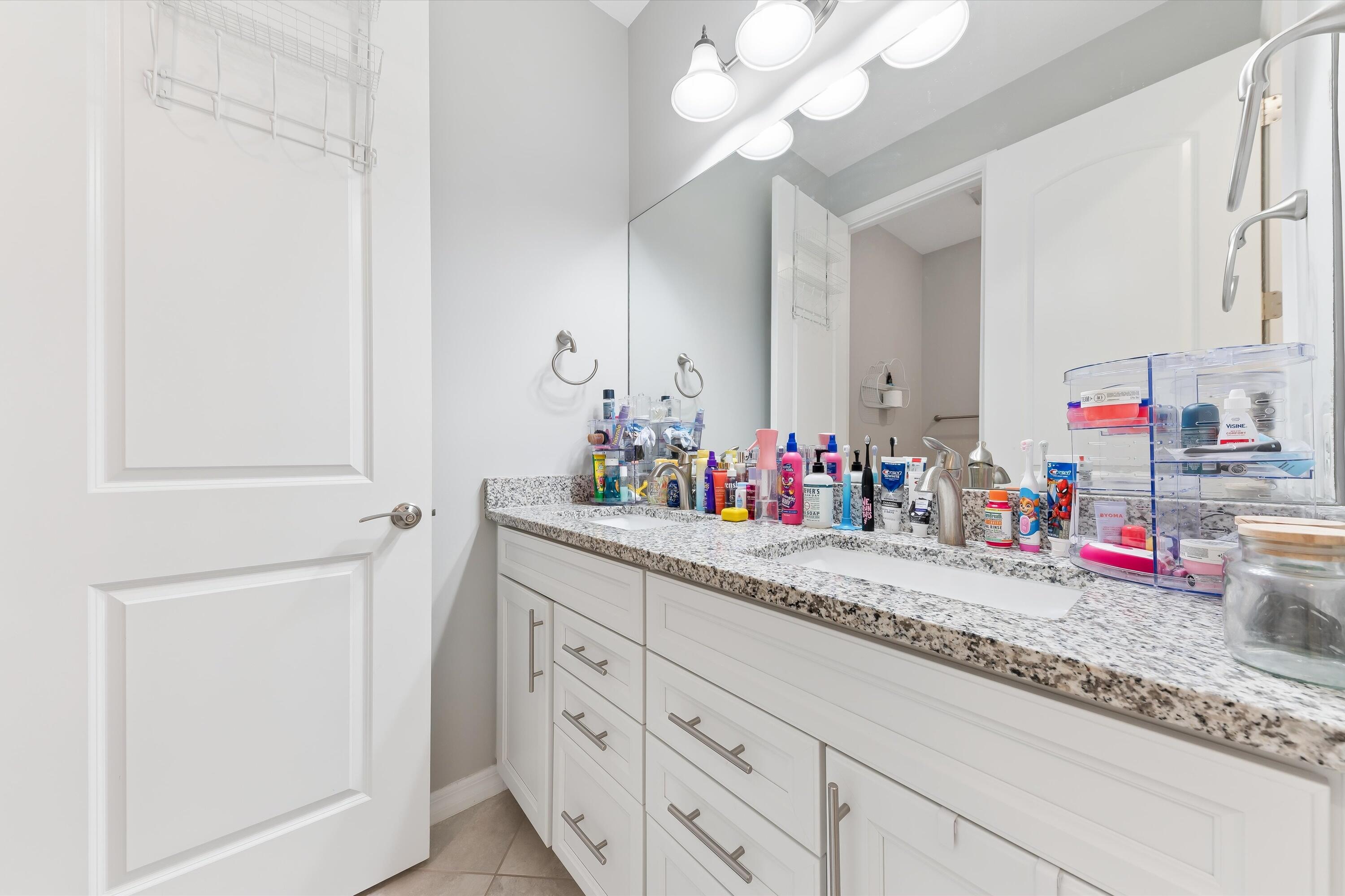 8289 Cadre Noir Road Lake Worth, FL 33467 - Photo 36 of 72 35-2034