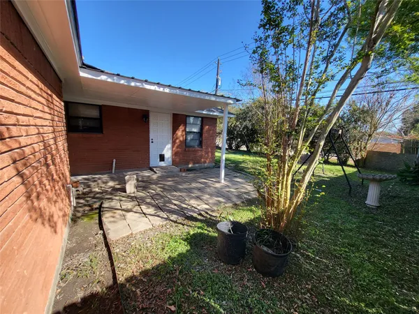 $1,400 | 804 Littlejohn Court, Pasadena, TX 77502