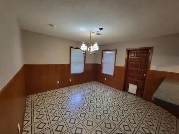$1,400 | 804 Littlejohn Court, Pasadena, TX 77502