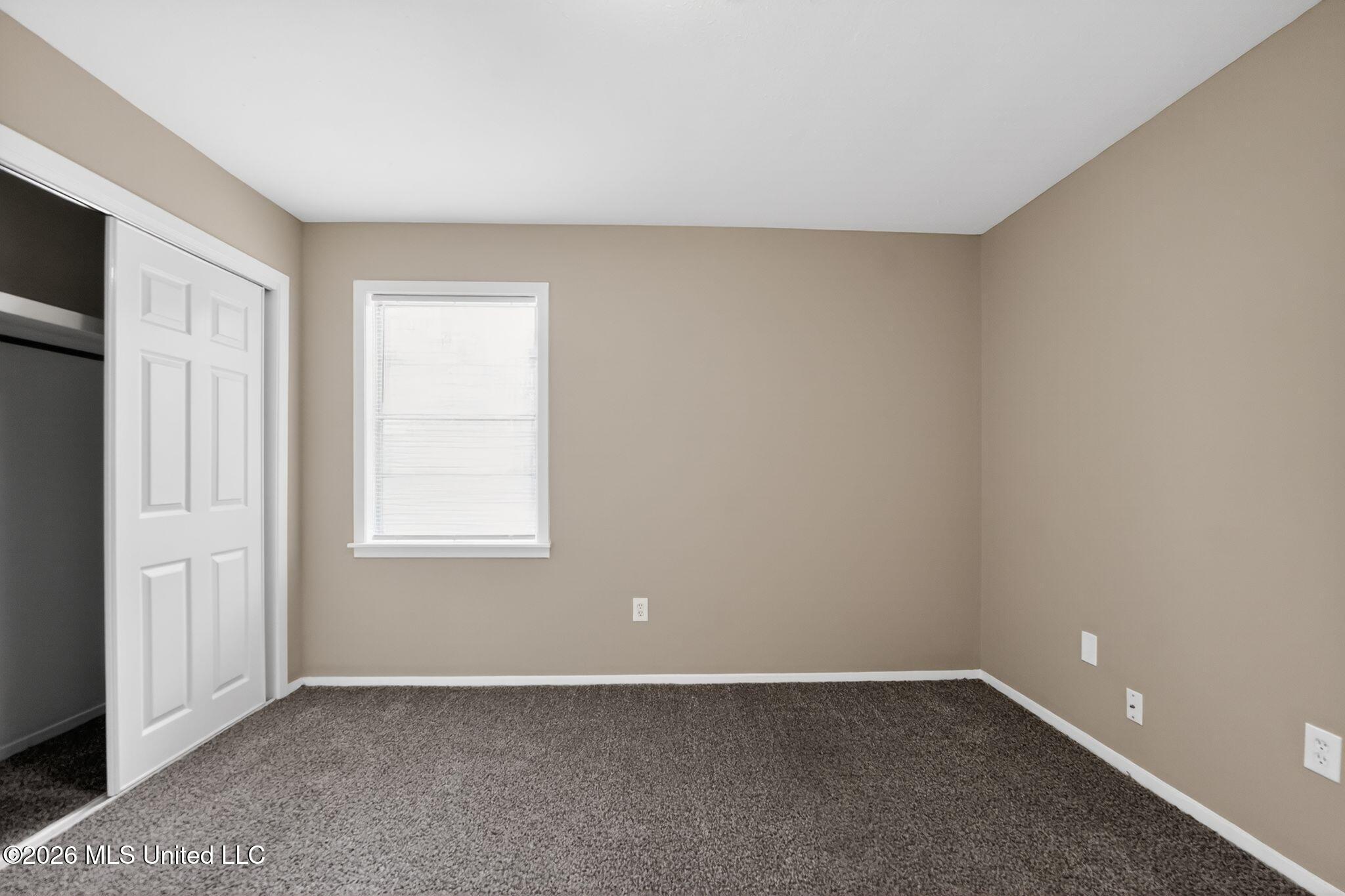 1027 Autumn Street Jackson, MS 39212 - Photo 29 of 40 29_1027_Autumn_St_Jackson_MS_39212-Bedro