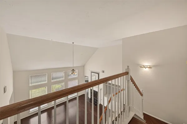 $2,695 | 3127 Edgewood Drive, Pearland, TX 77584