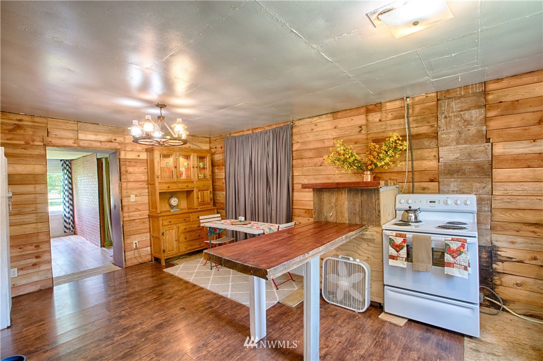 10813 Potts Road Sedro-Woolley, WA 98284 - Photo 10 of 23 Gallery Image 10
