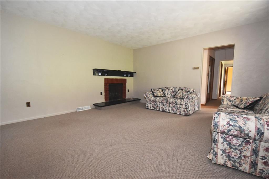 193 Clark Road Perryopolis, PA 15473 - Photo 4 of 25