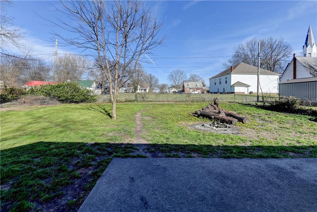 511 North Main Street Corder, MO 64021 - Photo 32 of 43