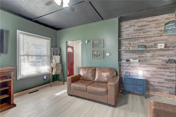 $162,000 | 511 North Main Street, Corder, MO 64021