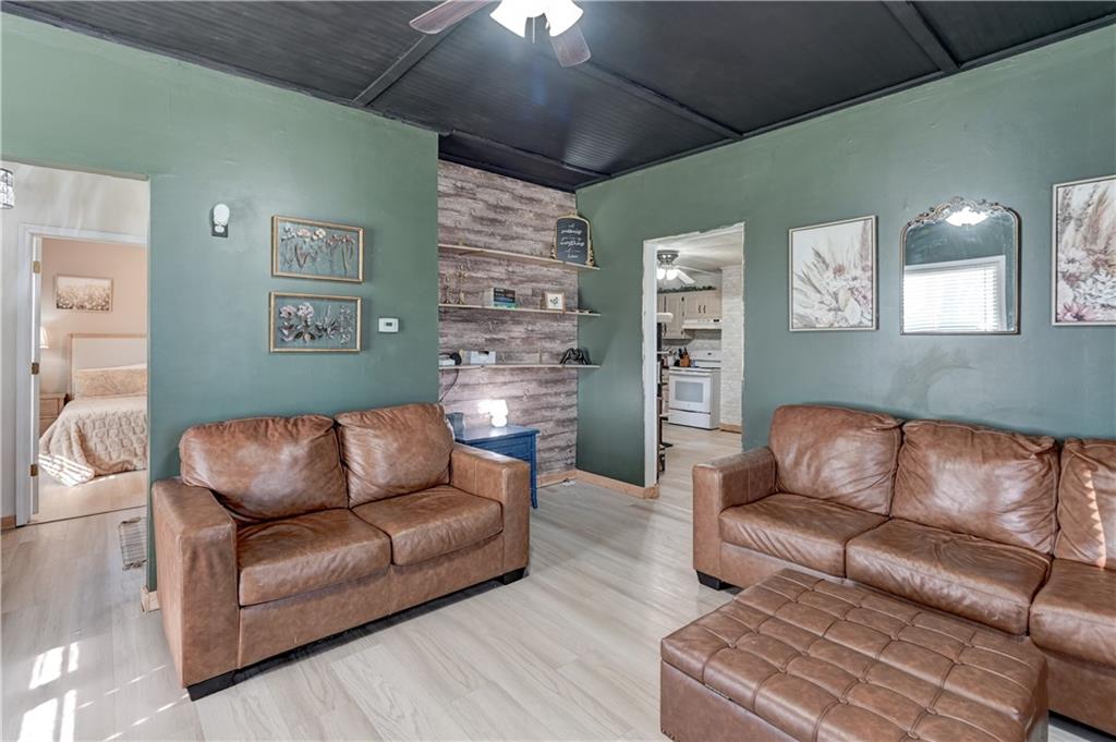 511 North Main Street Corder, MO 64021 - Photo 8 of 43