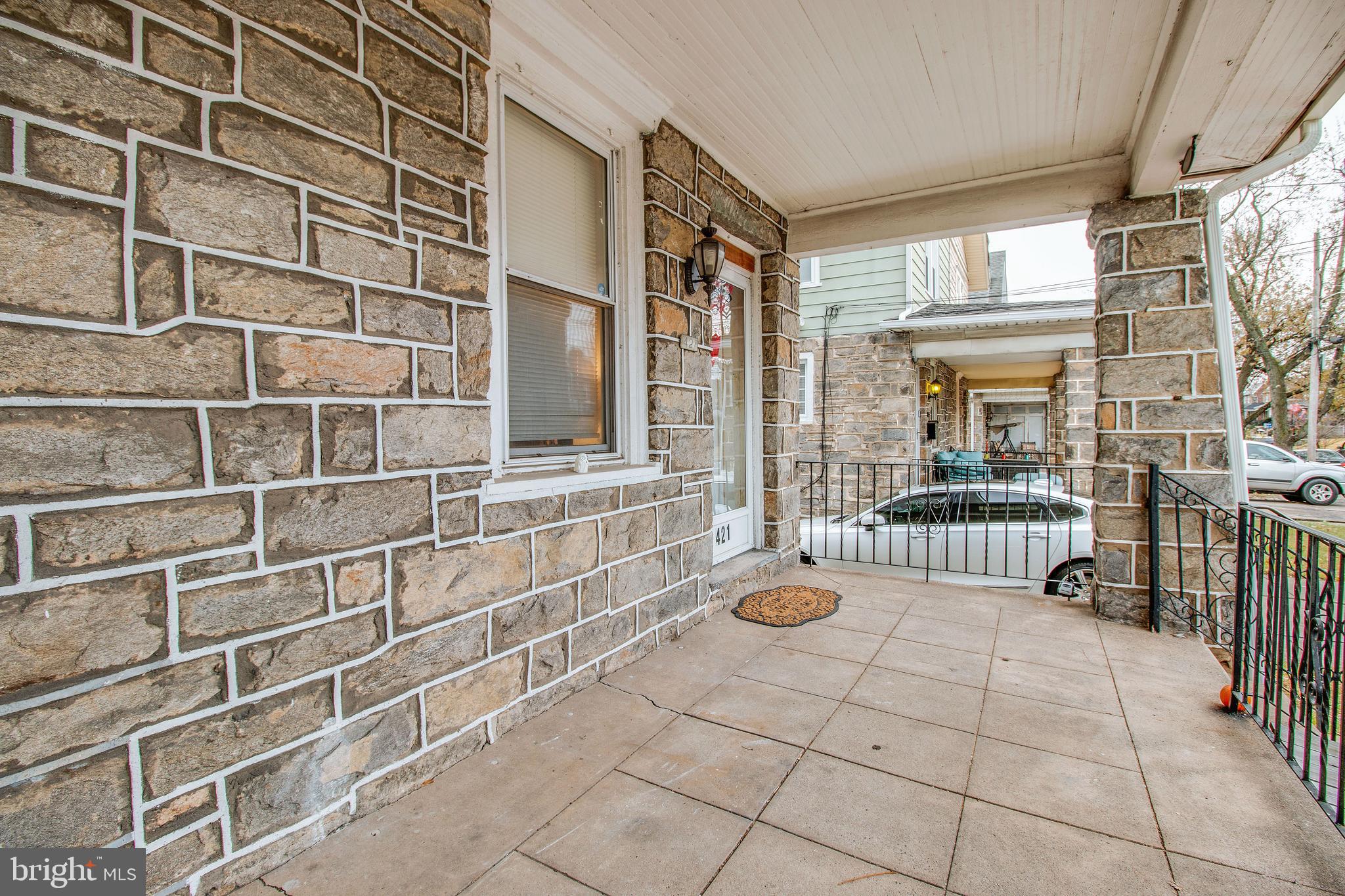 421 Holly Road Lansdowne, PA 19050 - Photo 2 of 22 Porch