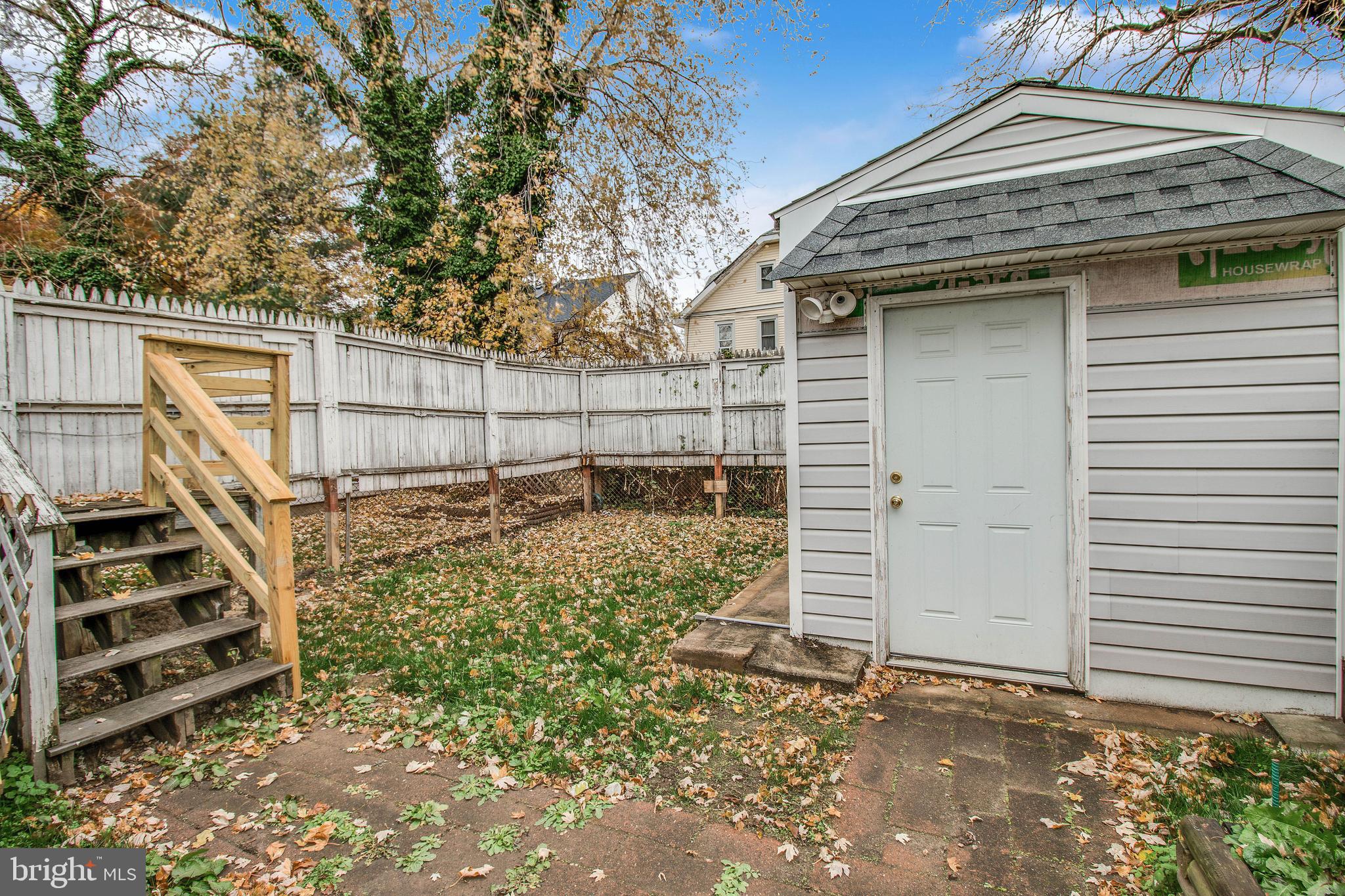421 Holly Road Lansdowne, PA 19050 - Photo 22 of 22 Back Yard