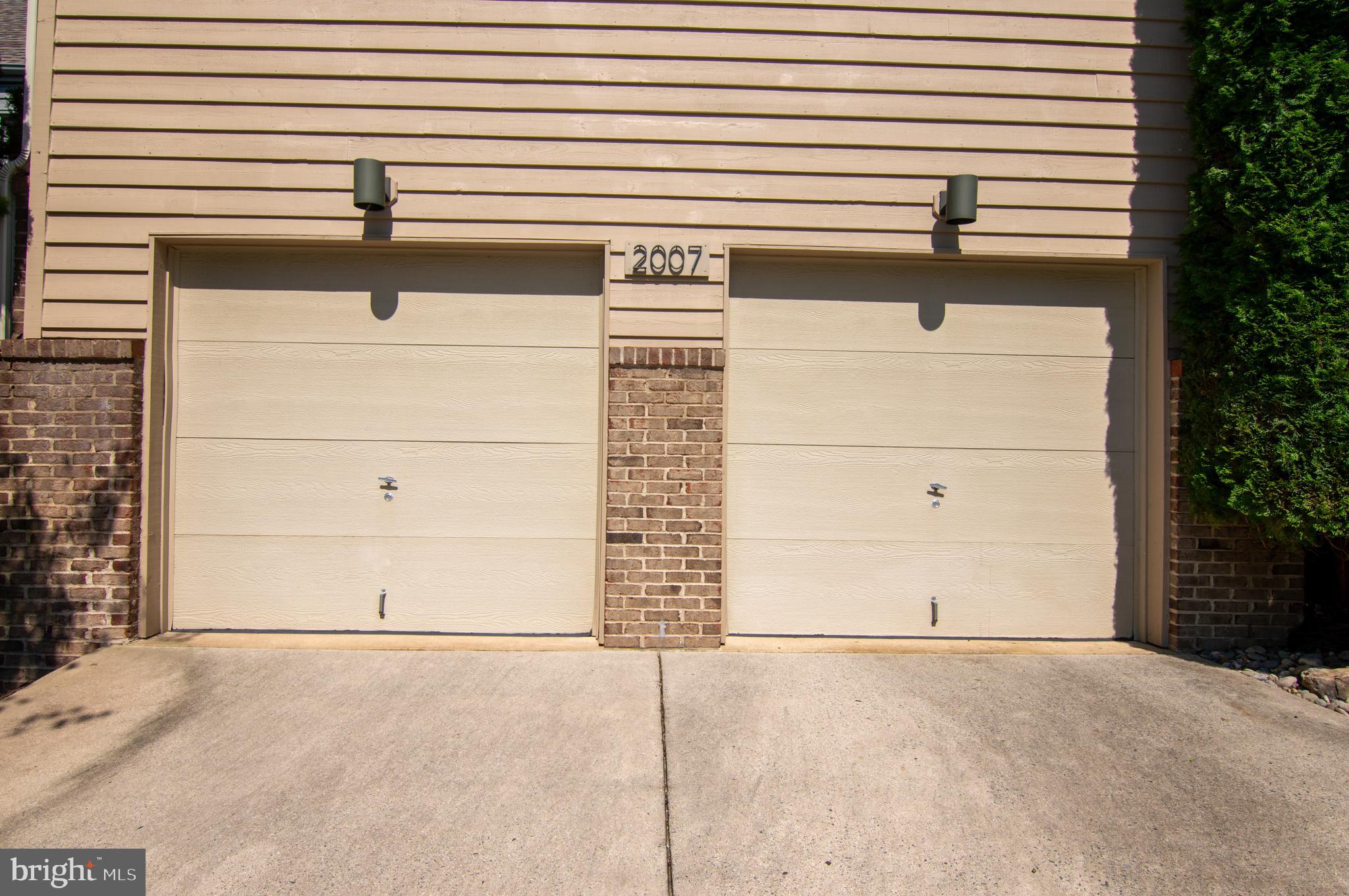 2007 Beacon Place Reston, VA 20191 - Photo 5 of 73 2 Car Garage