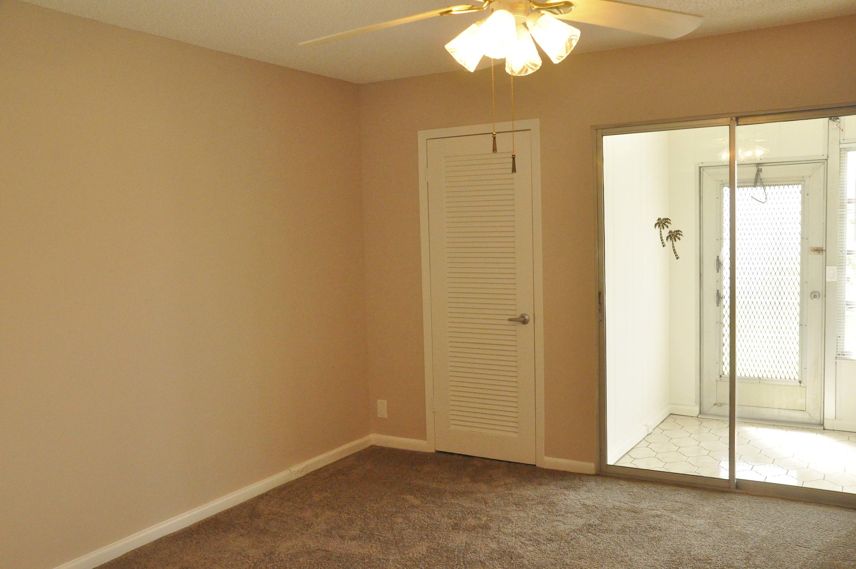 1032 Lincoln B Boca Raton, FL 33434 - Photo 5 of 11 _DSC0147PS