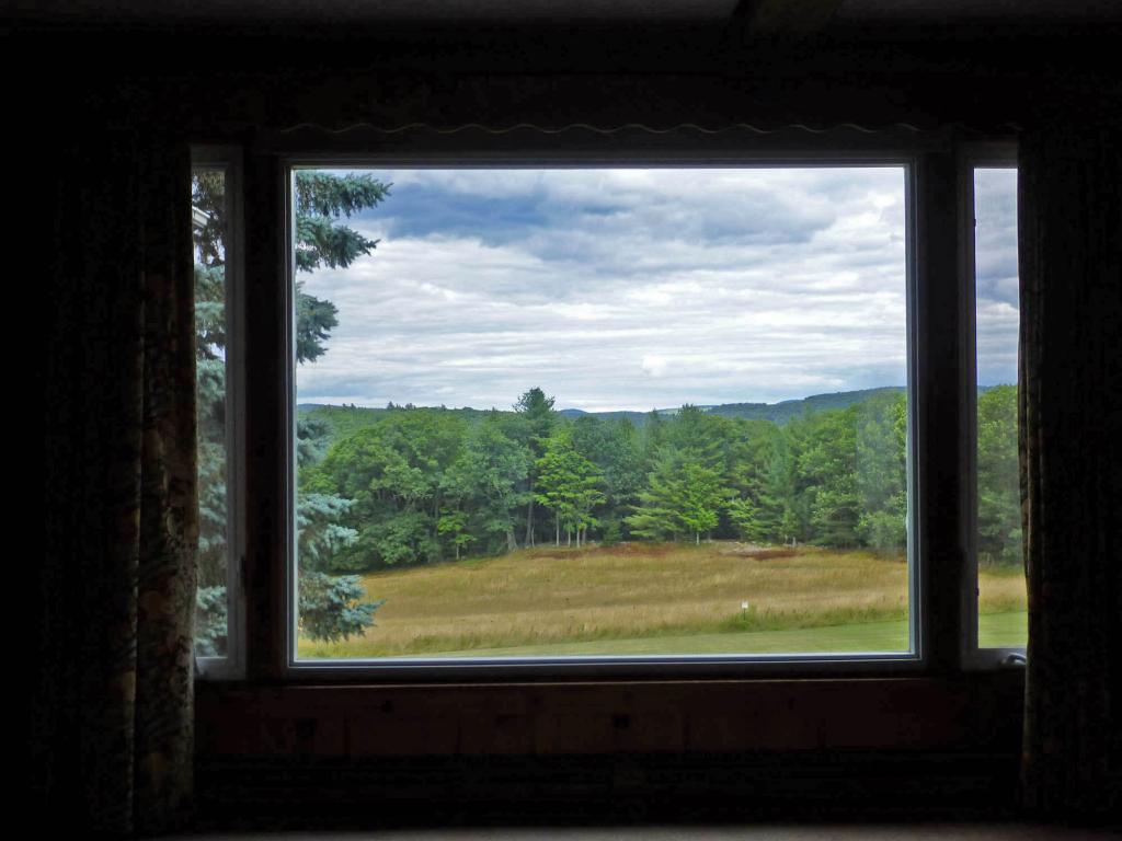 404 Kipling Road Dummerston, VT 05301 - Photo 12 of 28