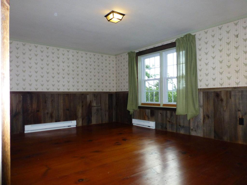 404 Kipling Road Dummerston, VT 05301 - Photo 16 of 28