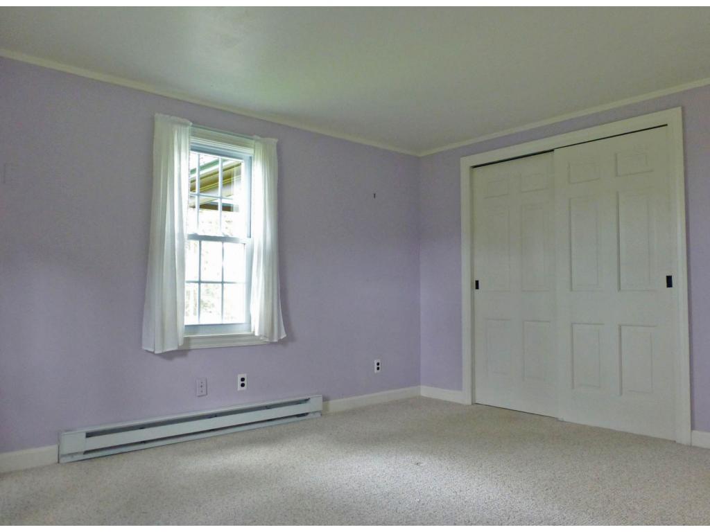 404 Kipling Road Dummerston, VT 05301 - Photo 19 of 28