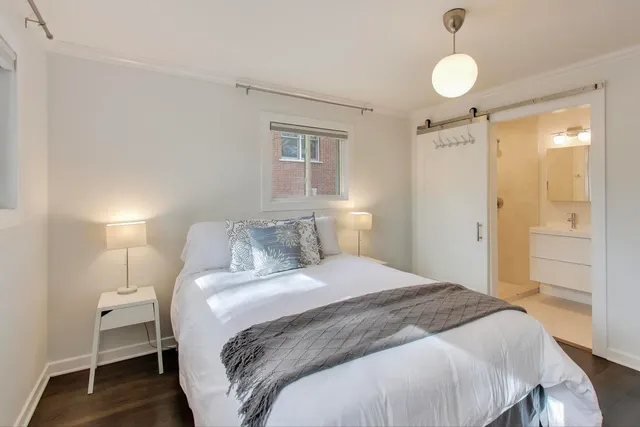 $899,900 | 560 Drexel Avenue, Glencoe, IL 60022