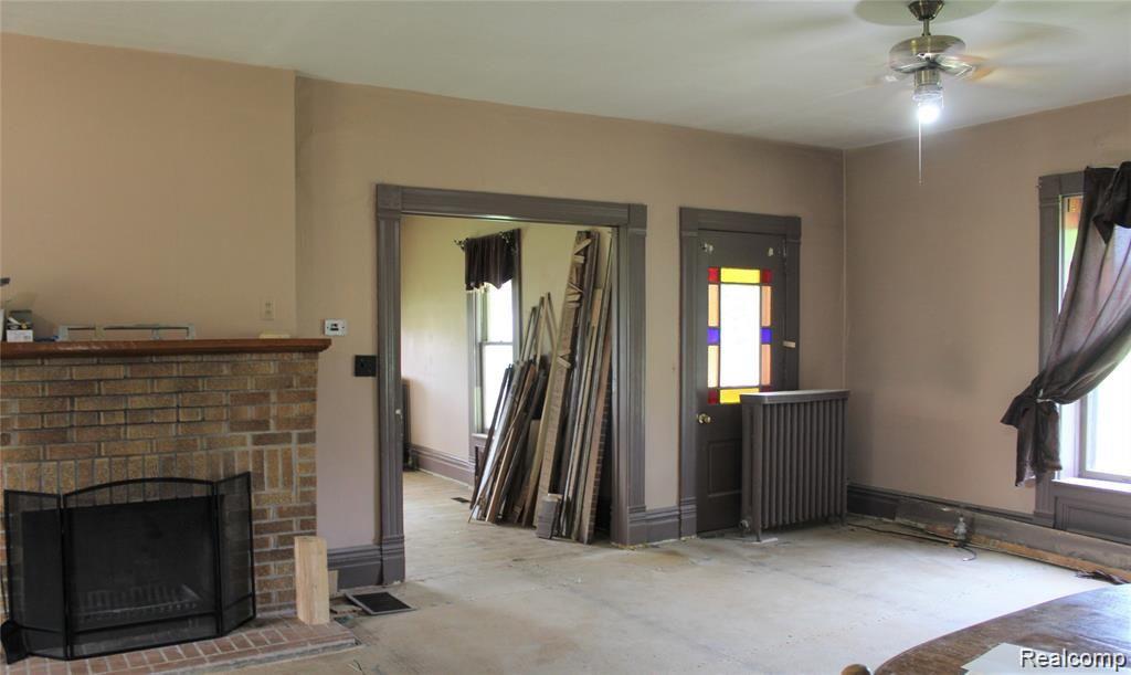 10180 West Coon Lake Road Webberville, MI 48892 - Photo 4 of 15