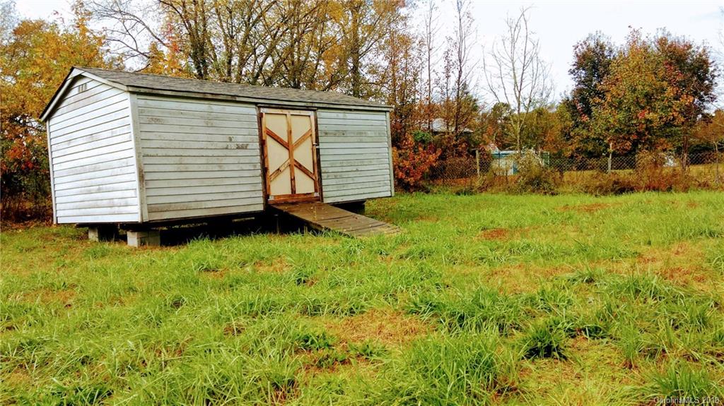 1044 Lavender Road Grover, NC 28073 - Photo 13 of 13 Gallery Image 13