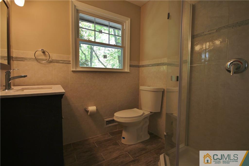 24 Alexander Road East Brunswick, NJ 08816 - Photo 14 of 23 Gallery Image 14