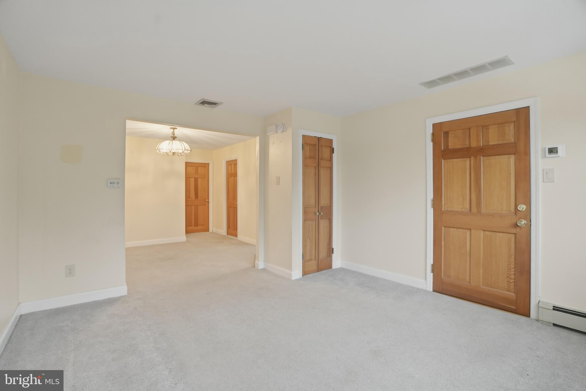 125 Rutledge Avenue Folsom, PA 19033 - Photo 22 of 44 Gallery Image 22