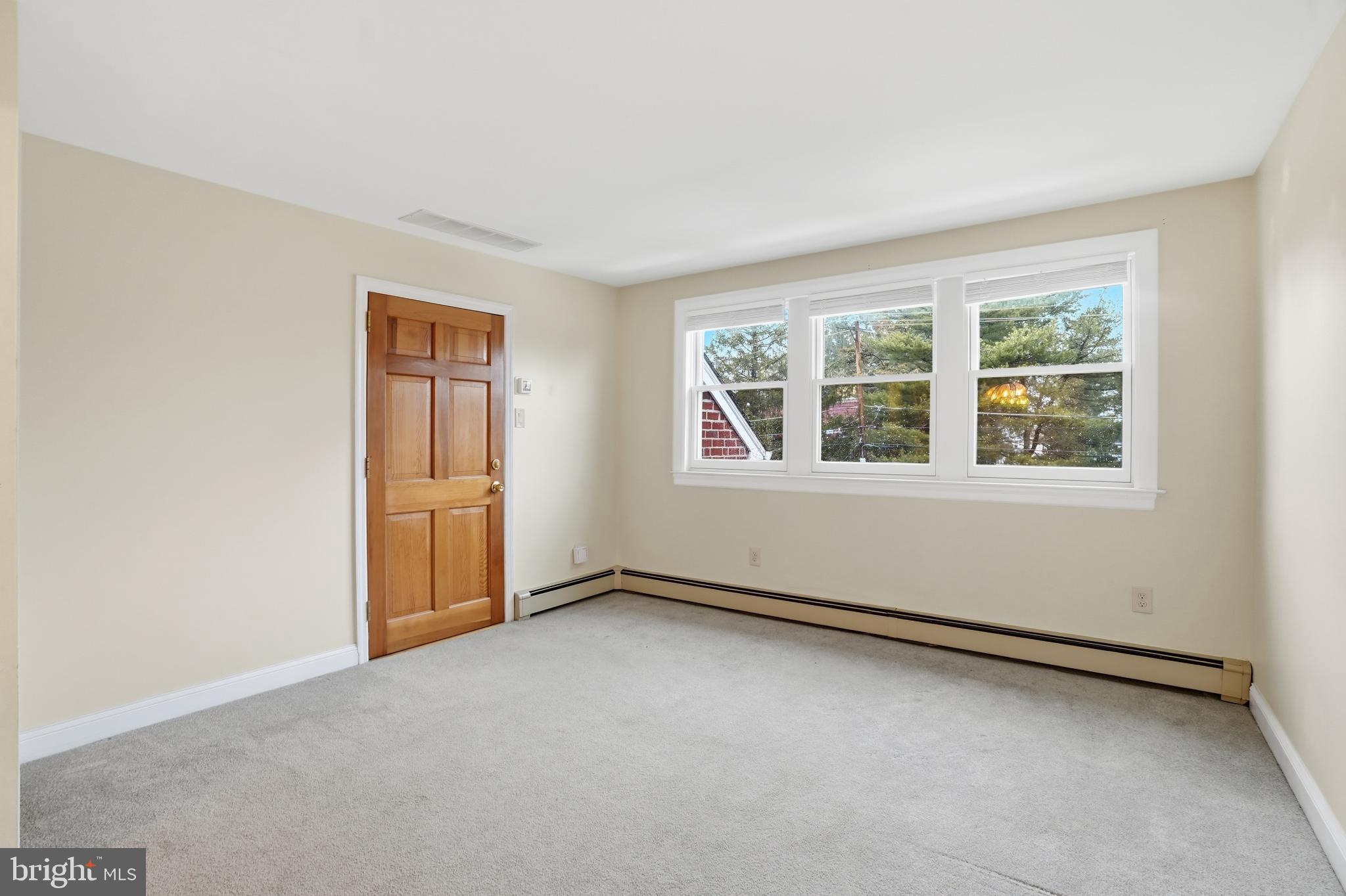 125 Rutledge Avenue Folsom, PA 19033 - Photo 23 of 44 Gallery Image 23