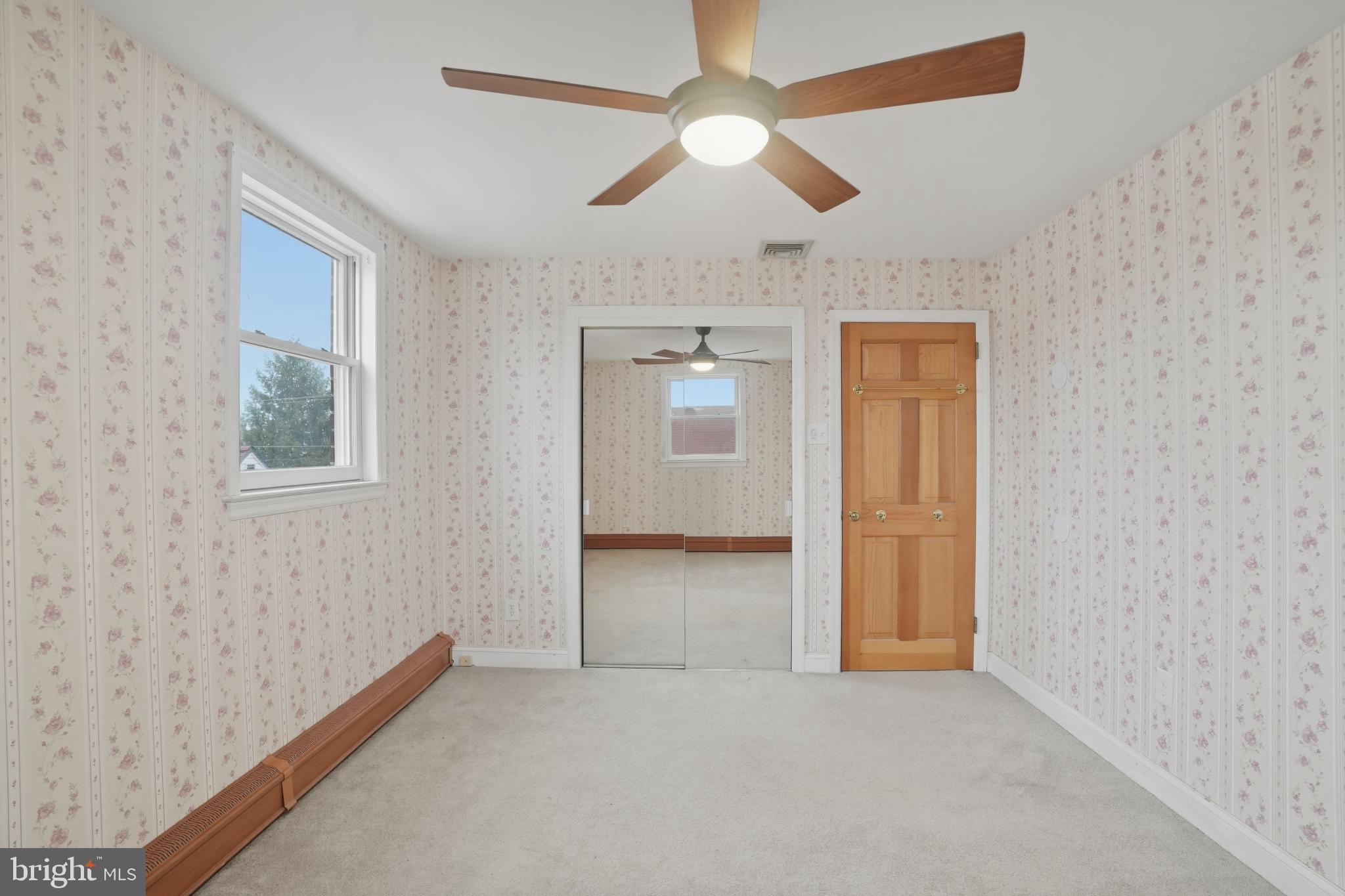 125 Rutledge Avenue Folsom, PA 19033 - Photo 28 of 44 Gallery Image 28