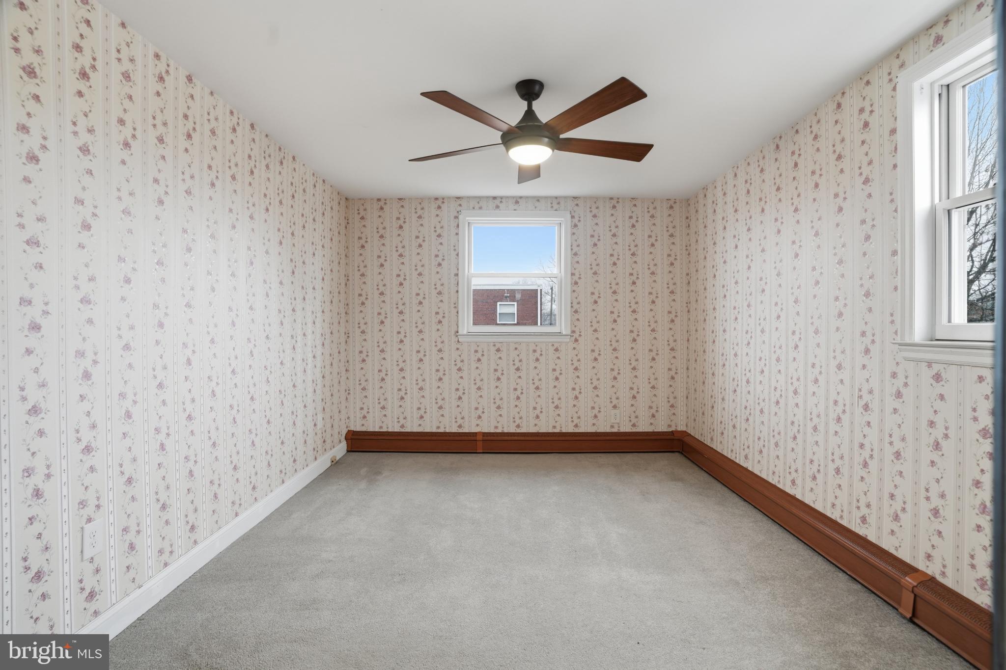 125 Rutledge Avenue Folsom, PA 19033 - Photo 29 of 44 Gallery Image 29