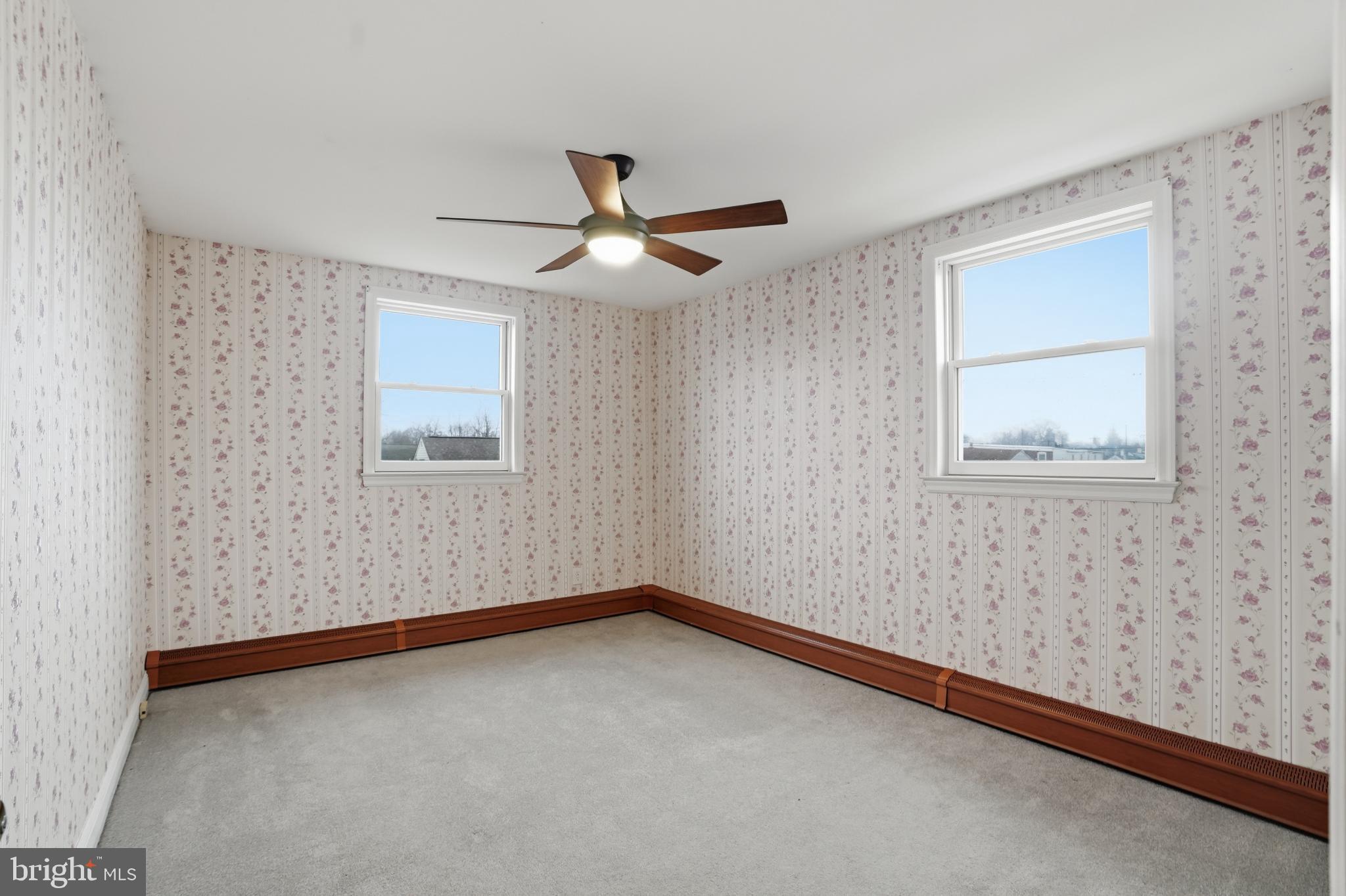 125 Rutledge Avenue Folsom, PA 19033 - Photo 30 of 44 Gallery Image 30