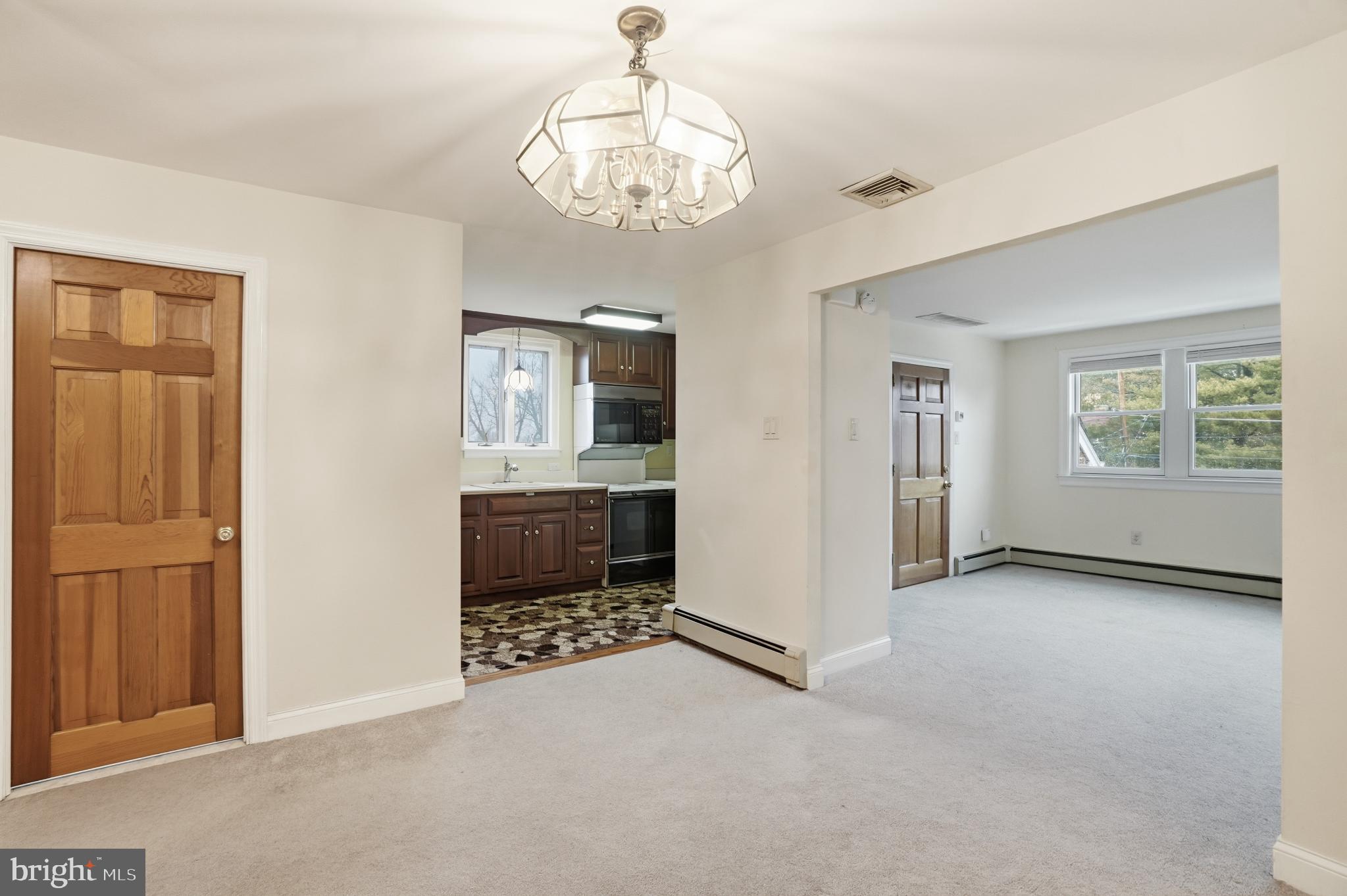 125 Rutledge Avenue Folsom, PA 19033 - Photo 38 of 44 Gallery Image 38