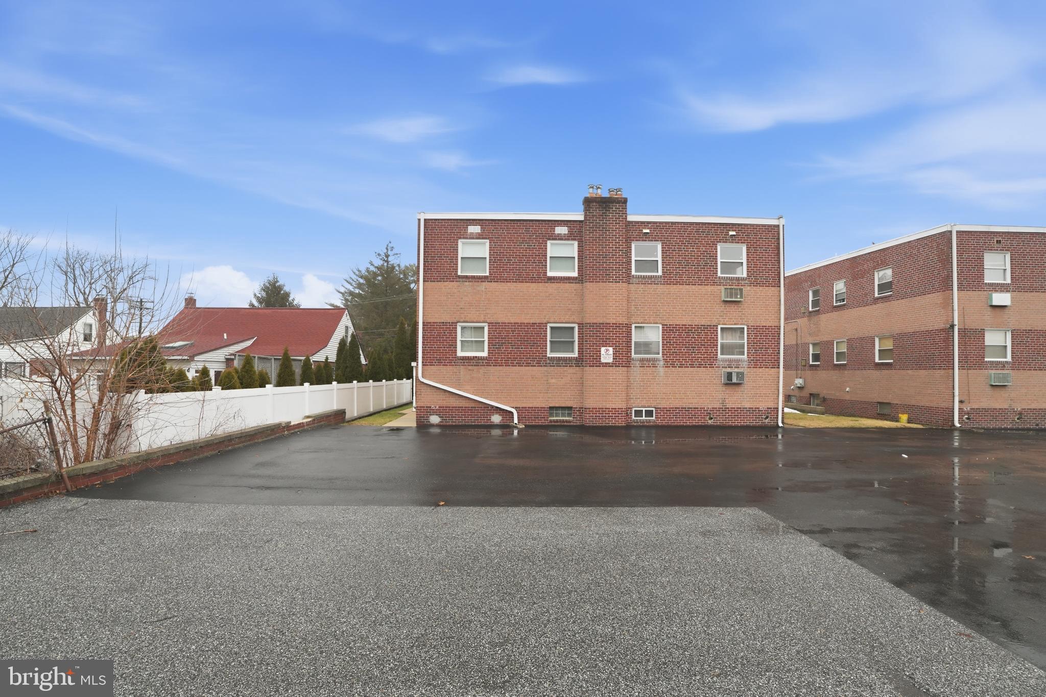 125 Rutledge Avenue Folsom, PA 19033 - Photo 43 of 44 Gallery Image 43