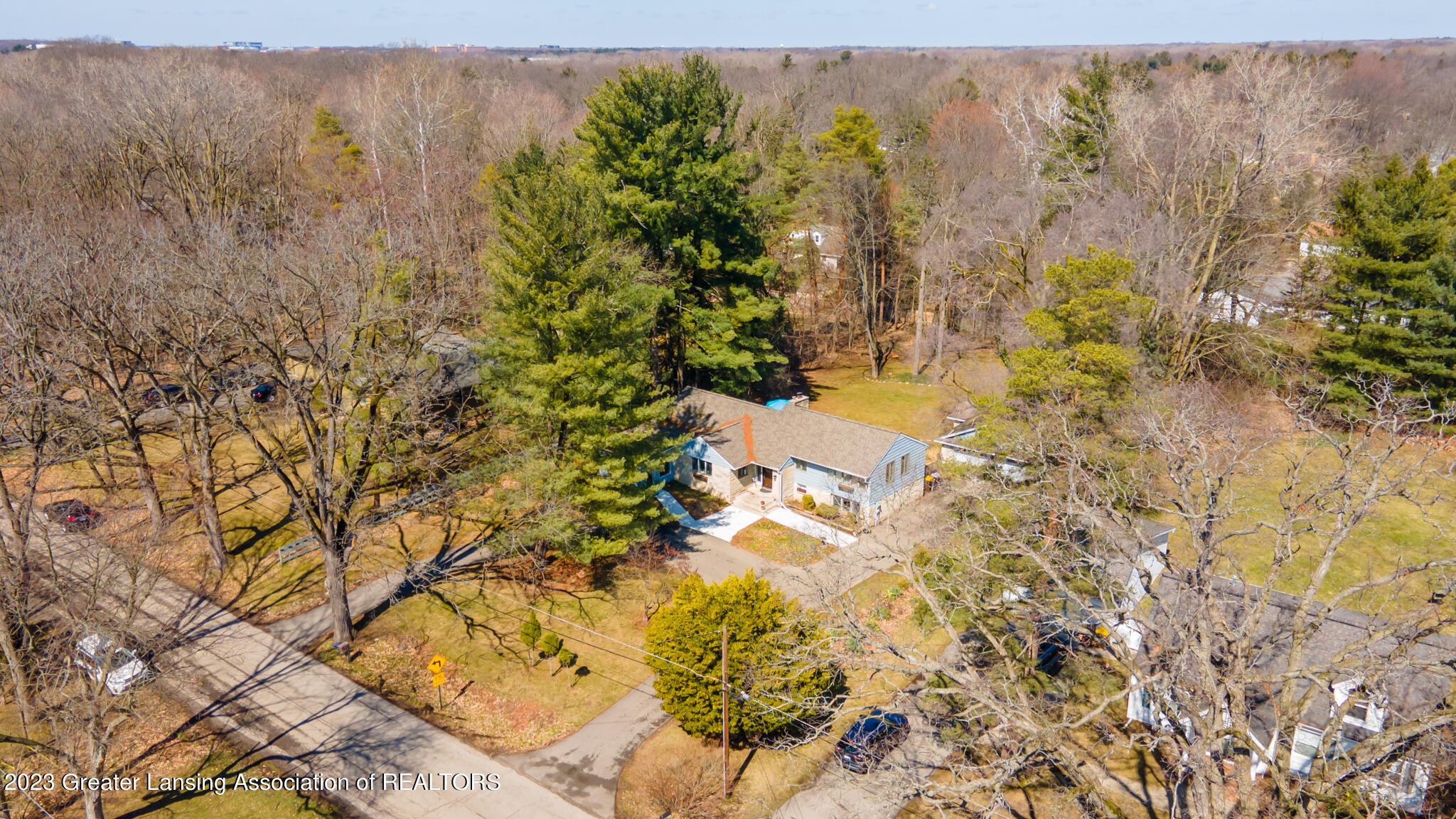 2398 Hulett Road Okemos, MI 48864 - Photo 4 of 34 2398Hulett04B