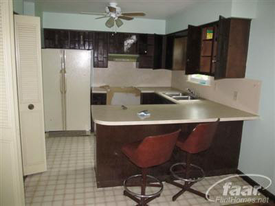 9050 North Seymour Road Flushing, MI 48433 - Photo 4 of 9 20166132-3.JPG