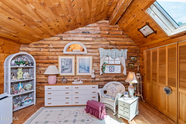 $995,000 | 679 Valentine Pond Road, Horicon, NY 12860