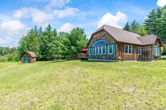 $995,000 | 679 Valentine Pond Road, Horicon, NY 12860